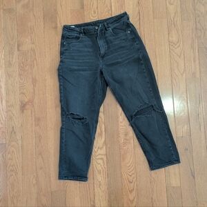 American Eagle Mom Straight Jean Size 12